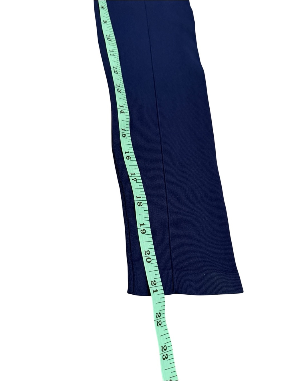 NUX Women’s Navy Legging - Picture 5 of 8